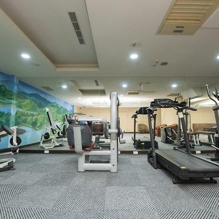 Junli Hotel Banciao Dış mekan fotoğraf