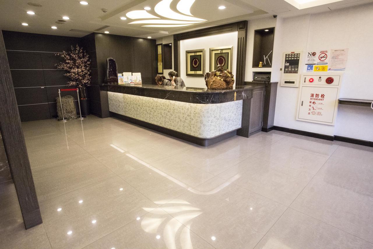 Junli Hotel Banciao Dış mekan fotoğraf